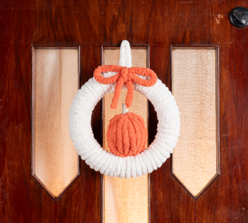 BernatCraftWrappedPumpkinWreath_Image-Picsart-ImageResizer