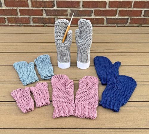Giving Cozy Mittens Landscape 2 - Pia Thadani (1)