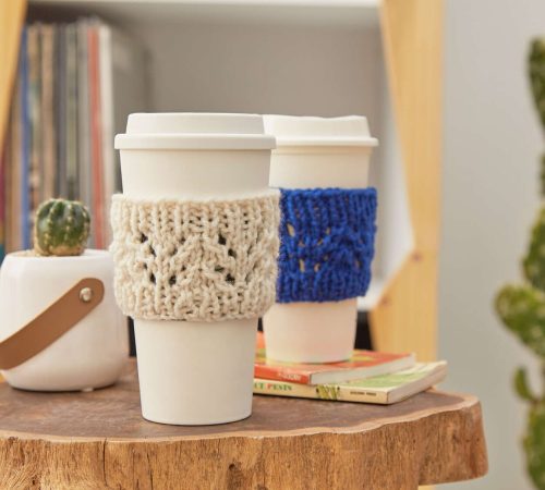 RedHeartKnitLacyCupCozy_Image