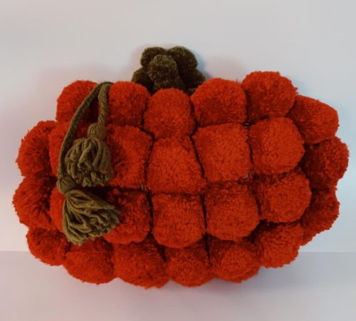 festive-Clover Pom-Pom Pumpkin (photo 1)