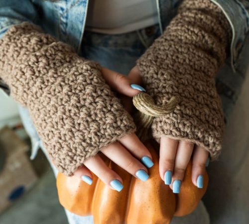 snug-and-stylish-Gloves