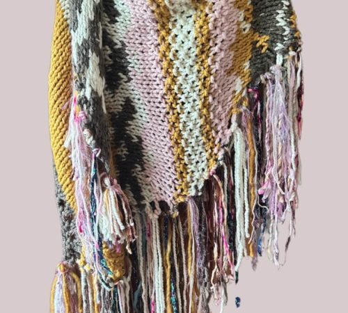 snug-and-stylish-honeycombshawl